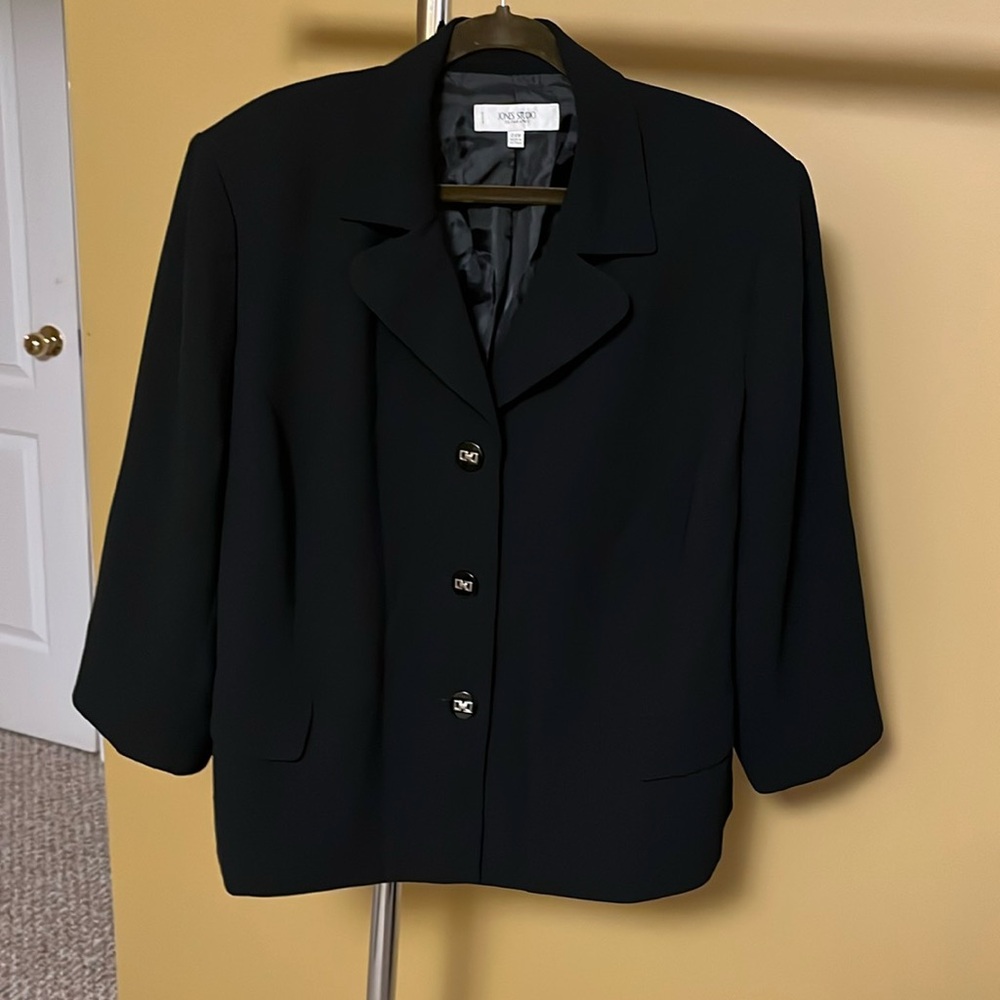 New without Tags Jones Studio plus size blazer
